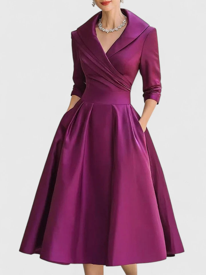 Ewelina – Elegantes Midikleid mit Wickeloptik und ausgestelltem Rock