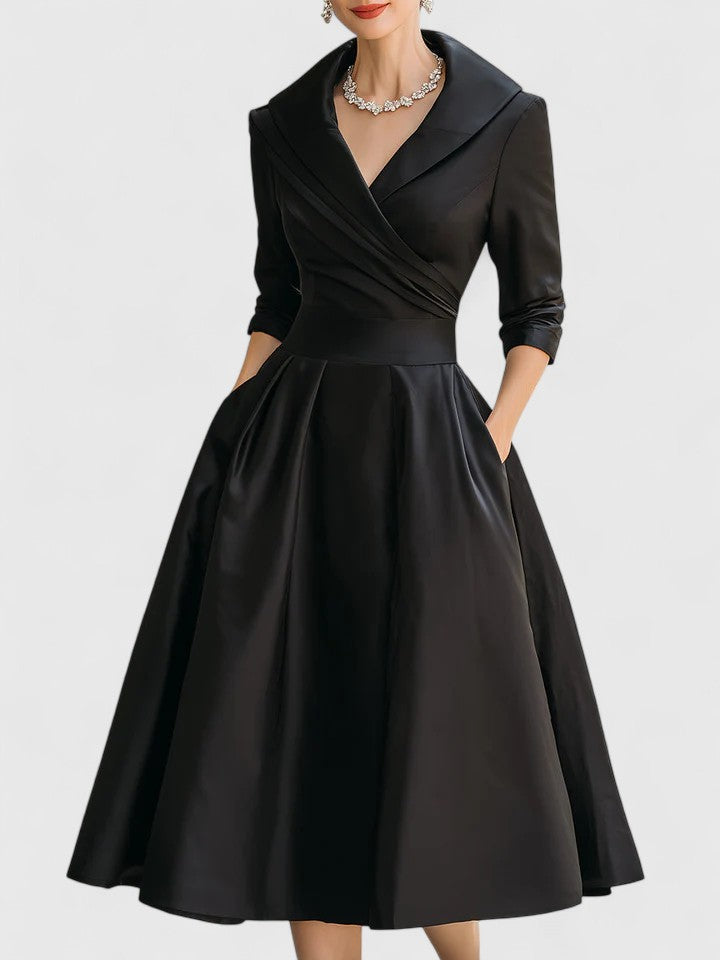 Ewelina – Elegantes Midikleid mit Wickeloptik und ausgestelltem Rock